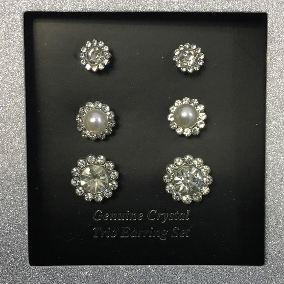 Genuine Crystal Trio Post Stud Pierced Earrings 3 Piece Set - Picture 1 of 13
